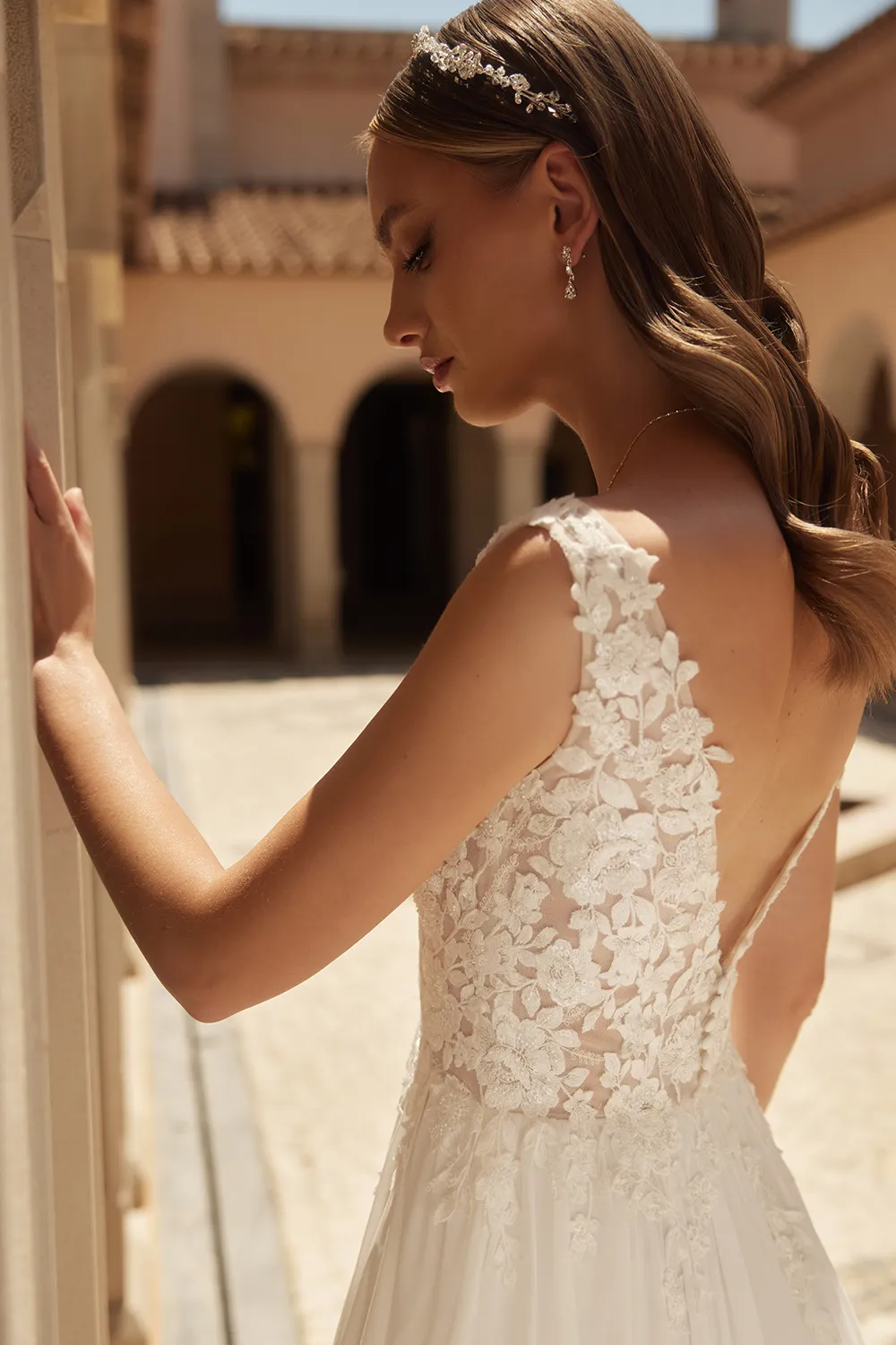 Fluide Robe de Mariée Bohème Chic – Image 3