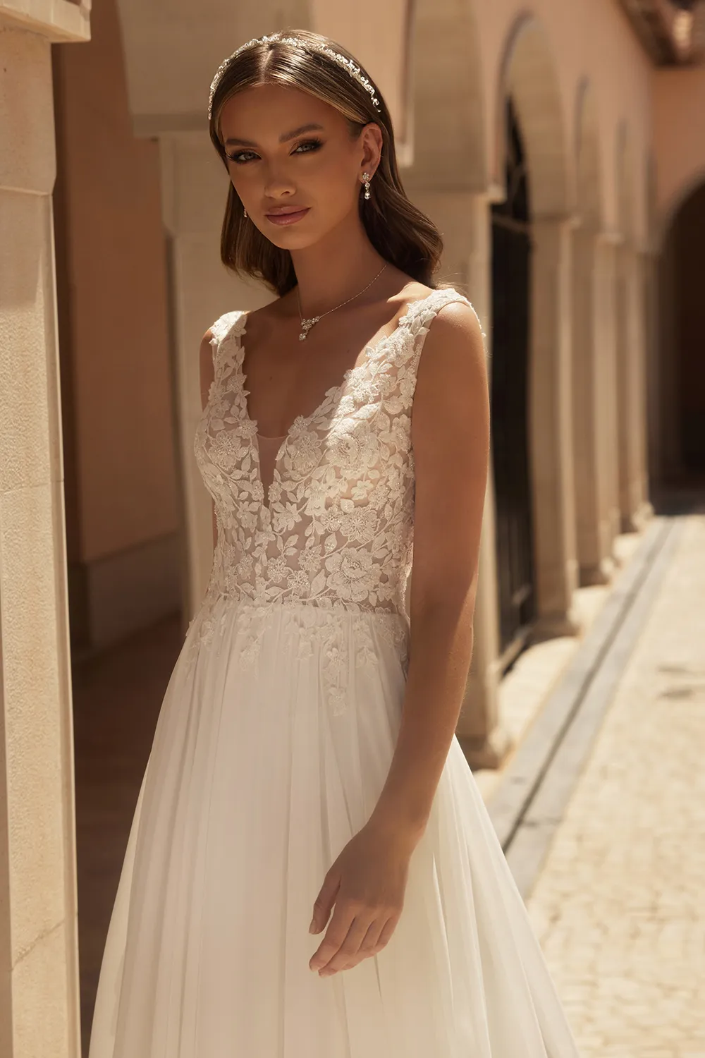 Fluide Robe de Mariée Bohème Chic – Image 4