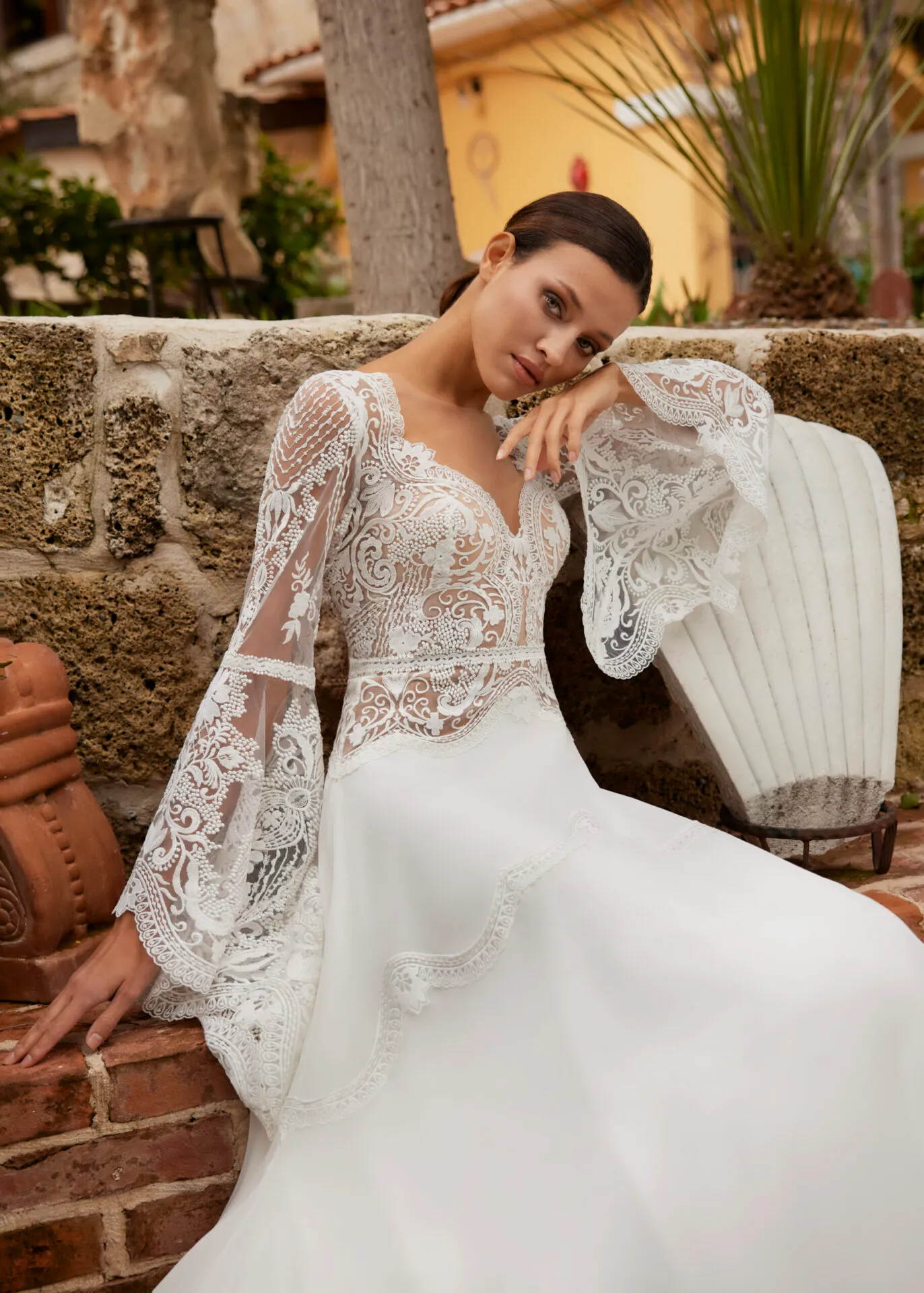 Robe de Mariée avec Manche Longue en Dentelle – Image 3