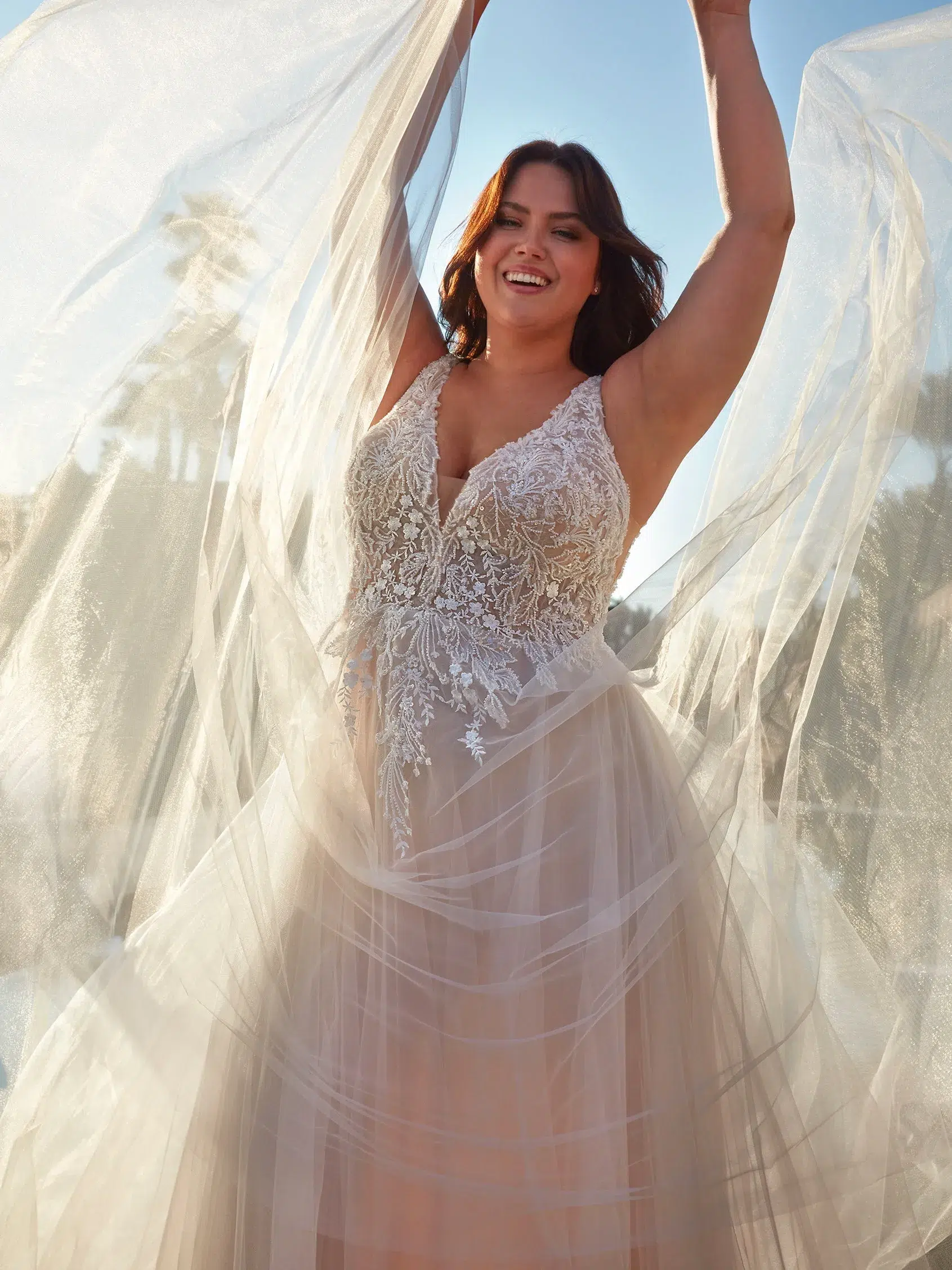 Robe de Mariée Bohème Ronde – Image 2