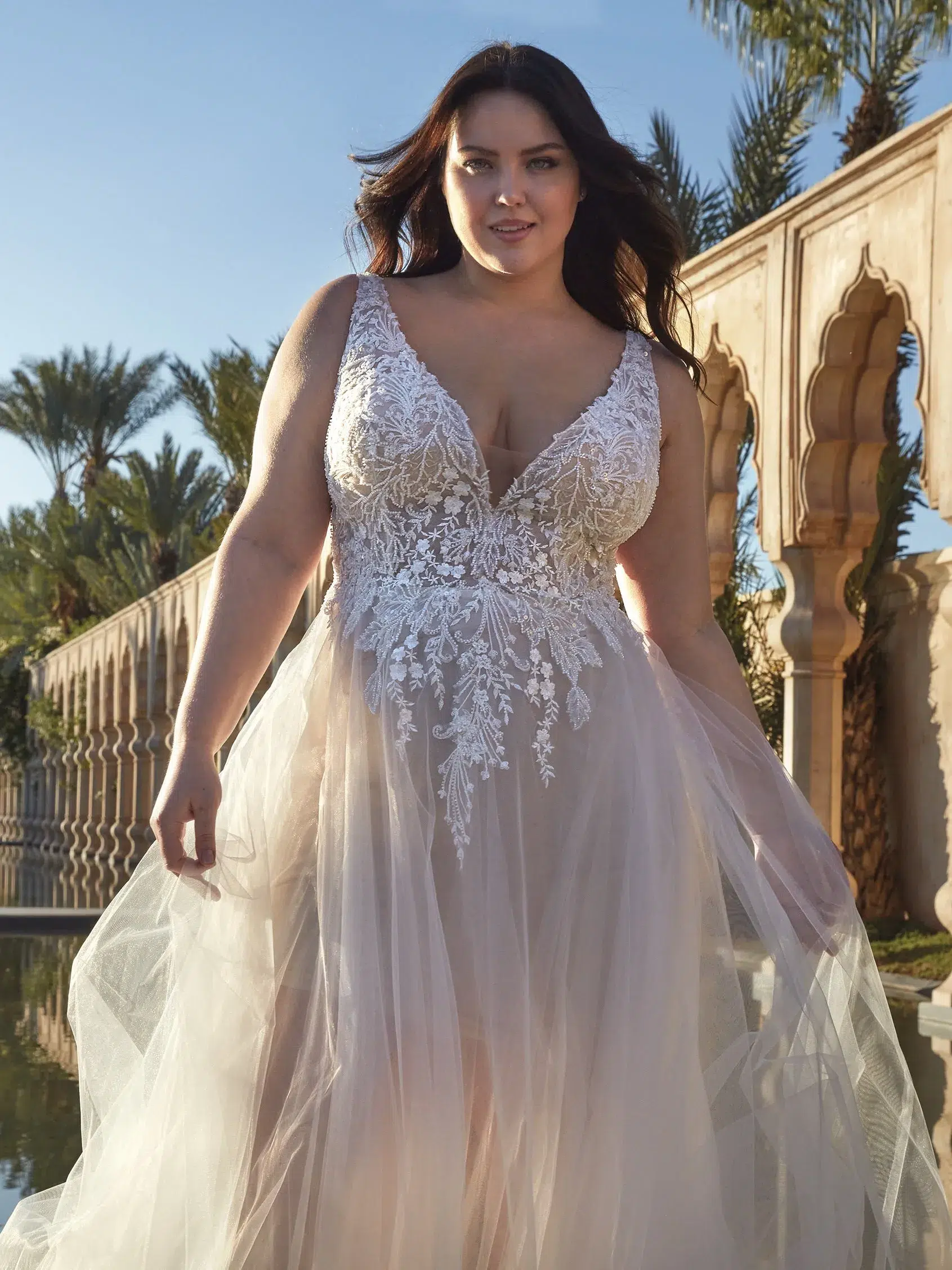 Robe de Mariée Bohème Ronde – Image 3