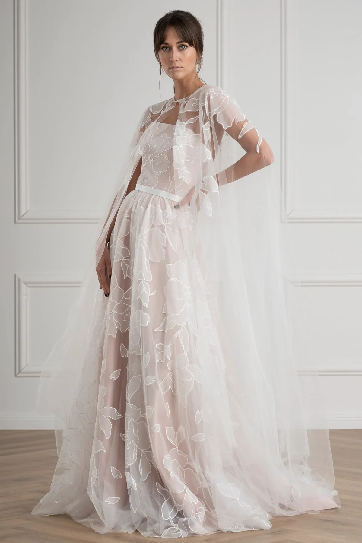 Alternative view of Robe de Mariée Thème Bohème