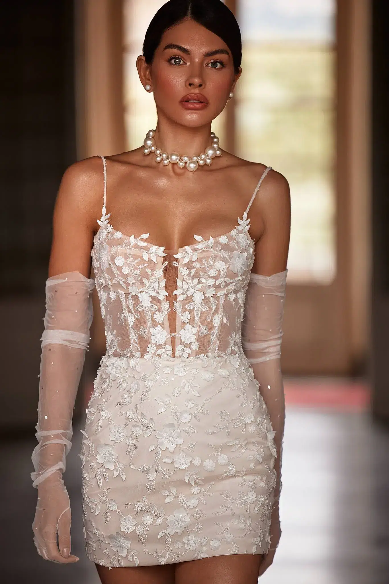 Robe de Mariée Deux en Un Courte et Longue – Image 4