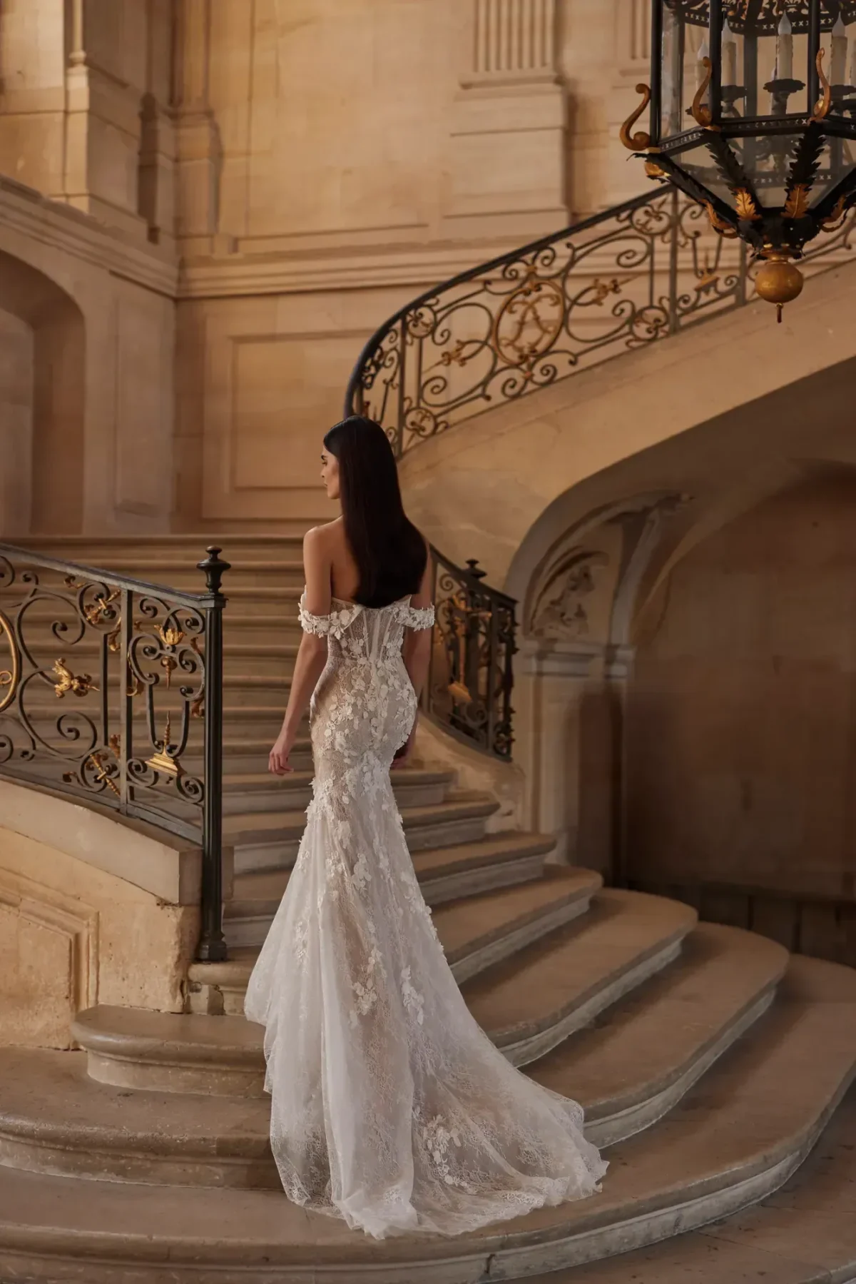 Alternative view of Robe de Mariée Sirène Perlée