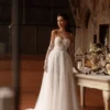 Robe de Mariée Trapèze avec Bustier Orné de Sequins