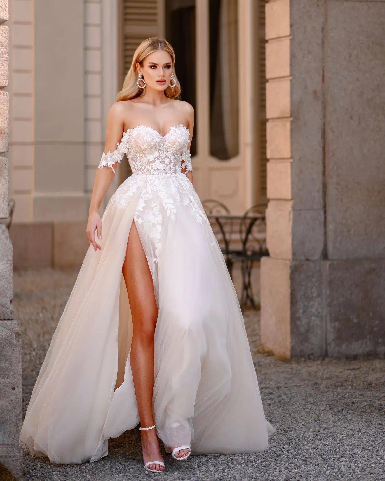 Robe de Mariée Décolleté Bateau Bohème