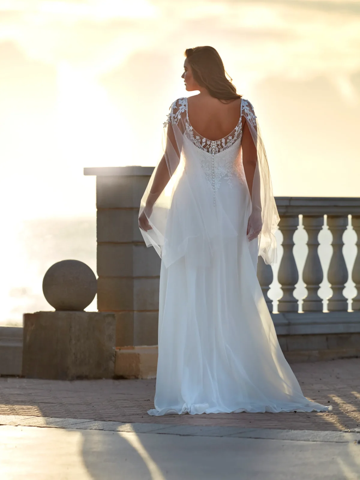 Alternative view of Robe de Mariée A-line en Dentelle Fleurie