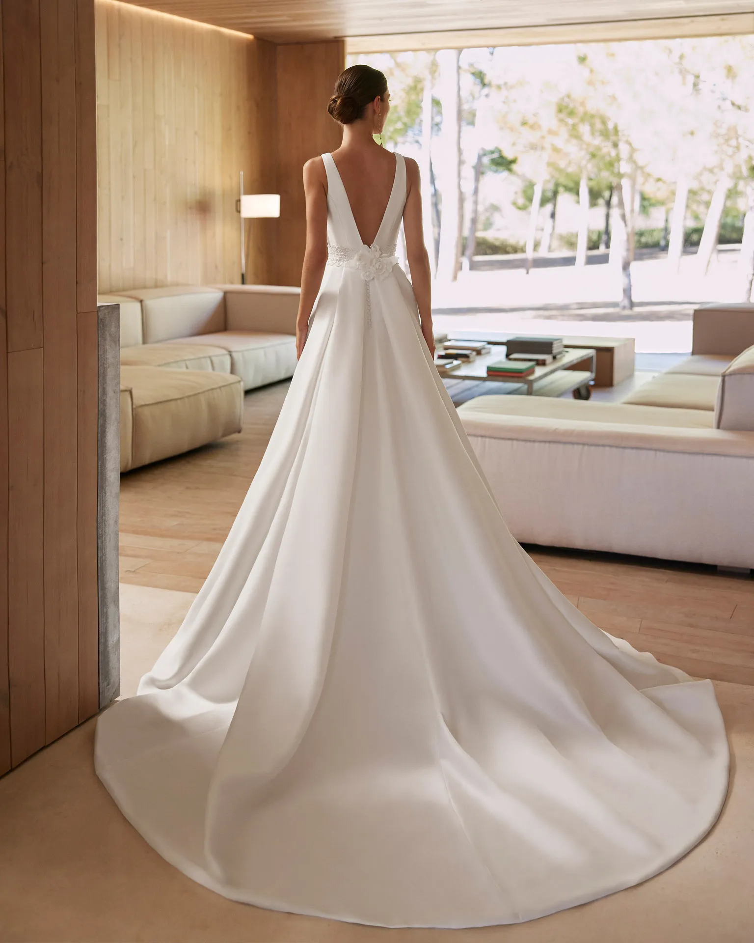 Robe de Mariée A-line en Tissu avec Dentelle – Image 2