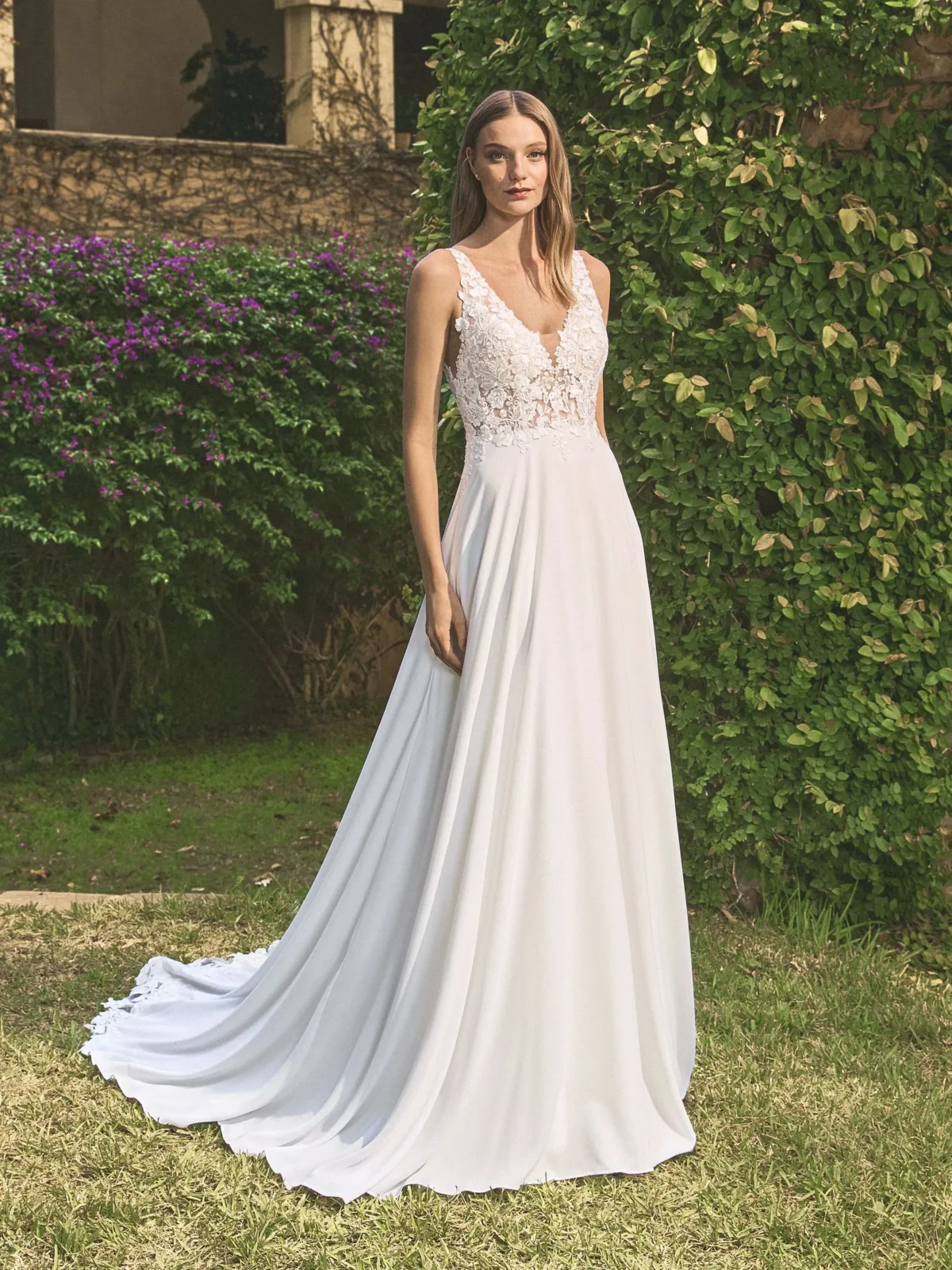 Robe de Mariée Fluide Trapèze