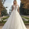 Robe de Mariée Princesse Dentelle avec Décolleté en V