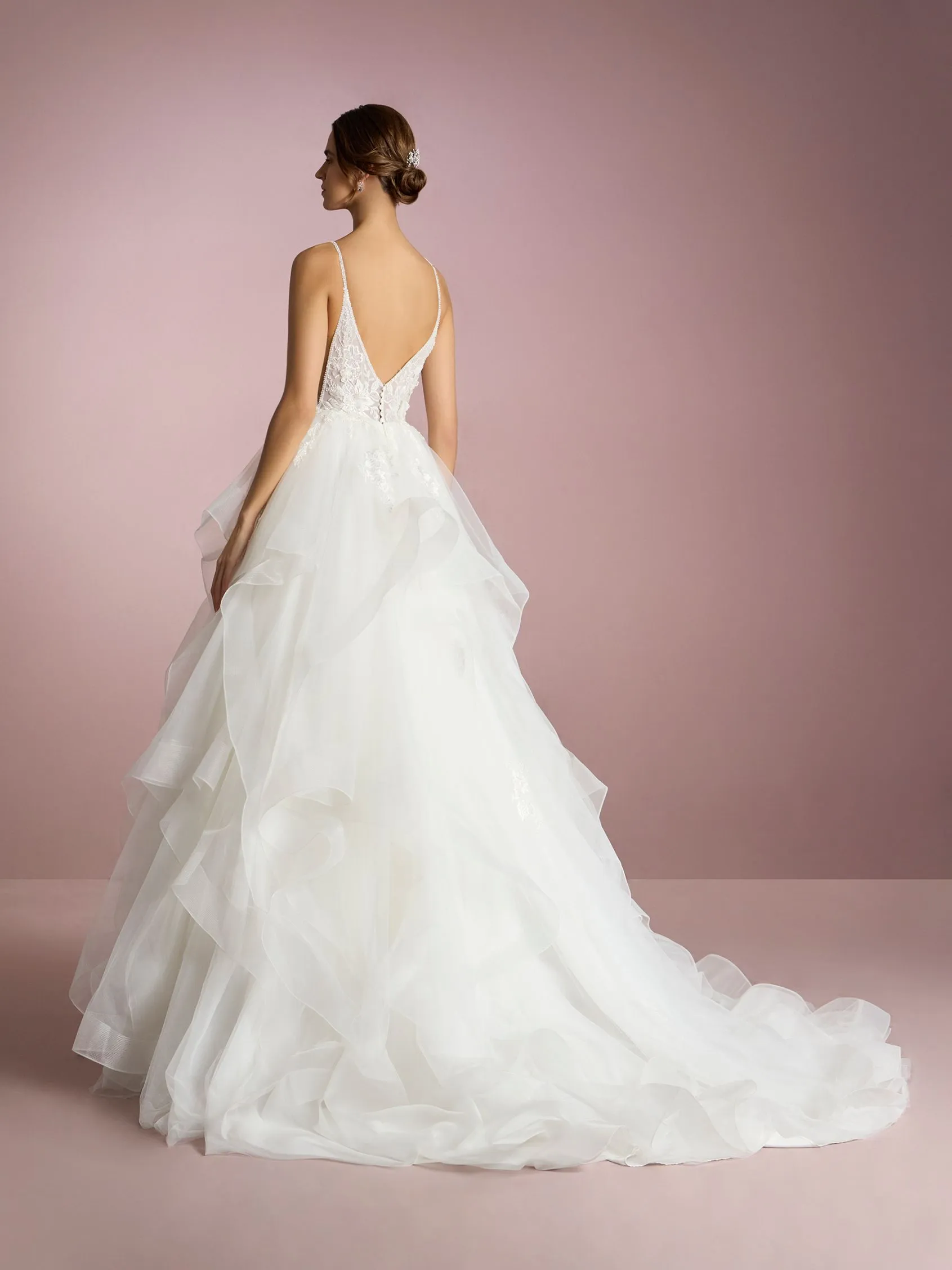 Robe de Mariée Princesse avec Décolleté en V – Image 2