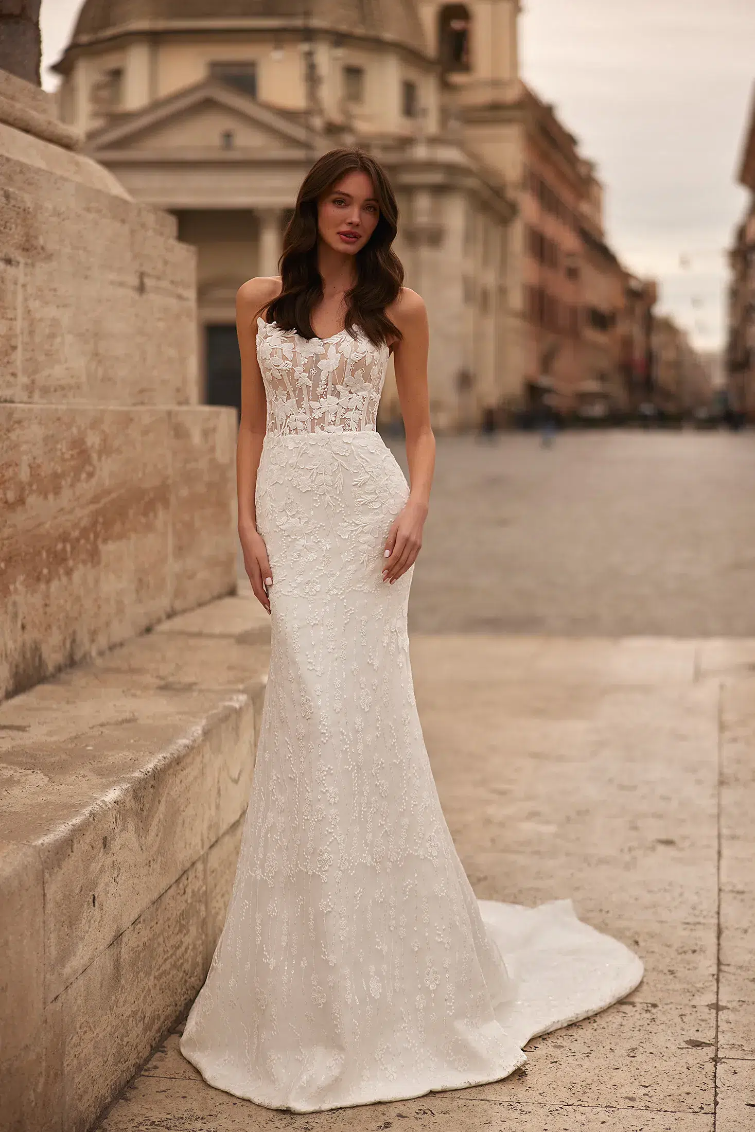 Robe de Mariée Sans Bretelles – Image 3