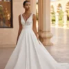 Robe de Mariée Volumineuse en Mikado