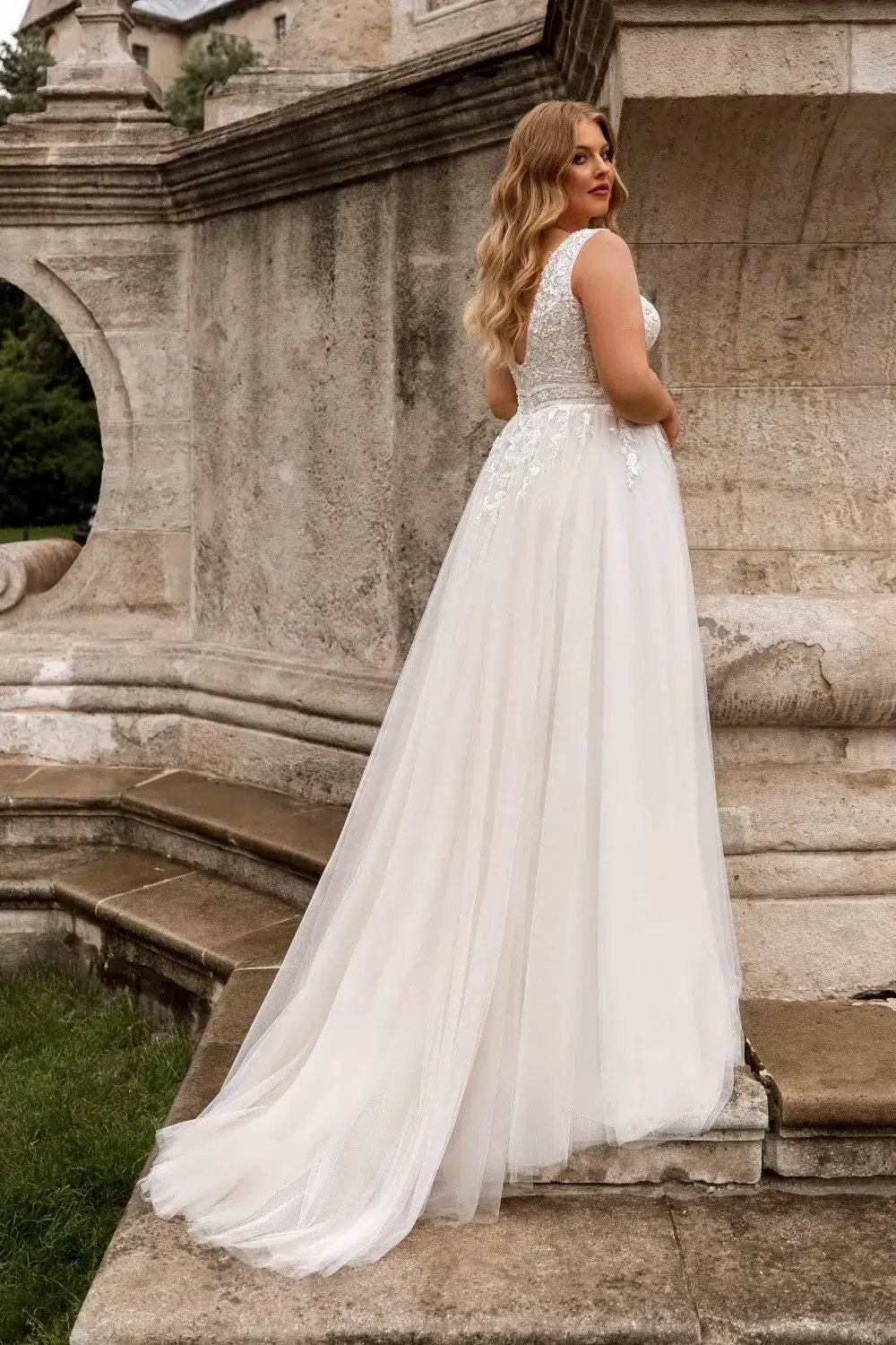 Alternative view of Robe de mariée Princesse avec Larges bretelles