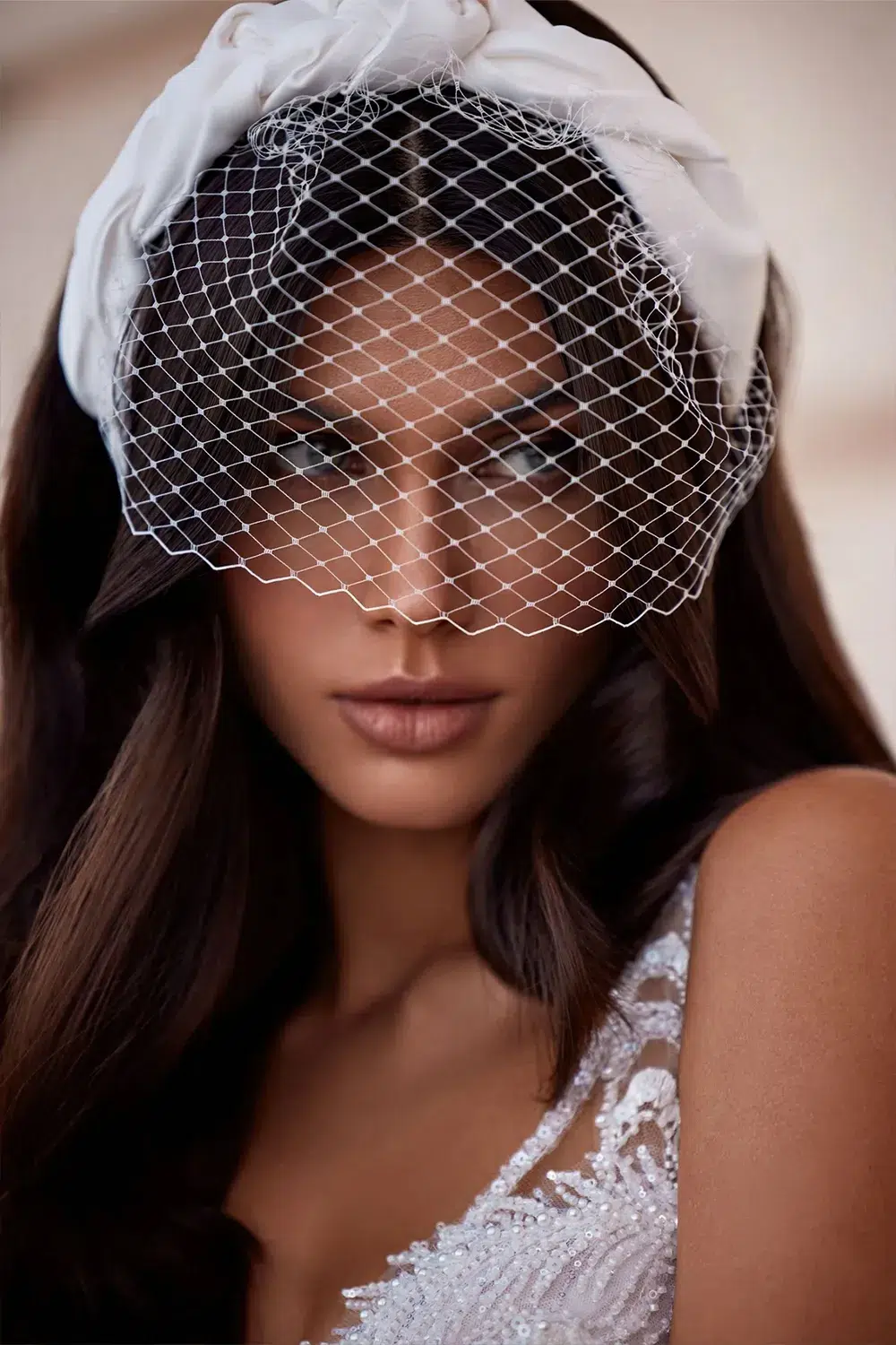 Robe de mariée Princesse coupe près du corps – Image 3