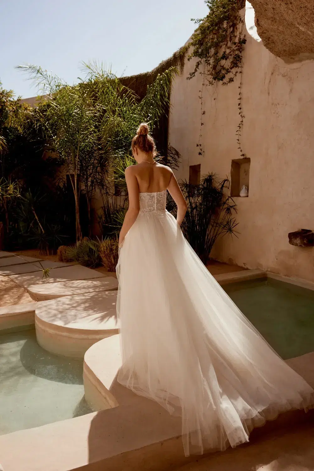 Alternative view of Robe de mariée avec bustier sans manches