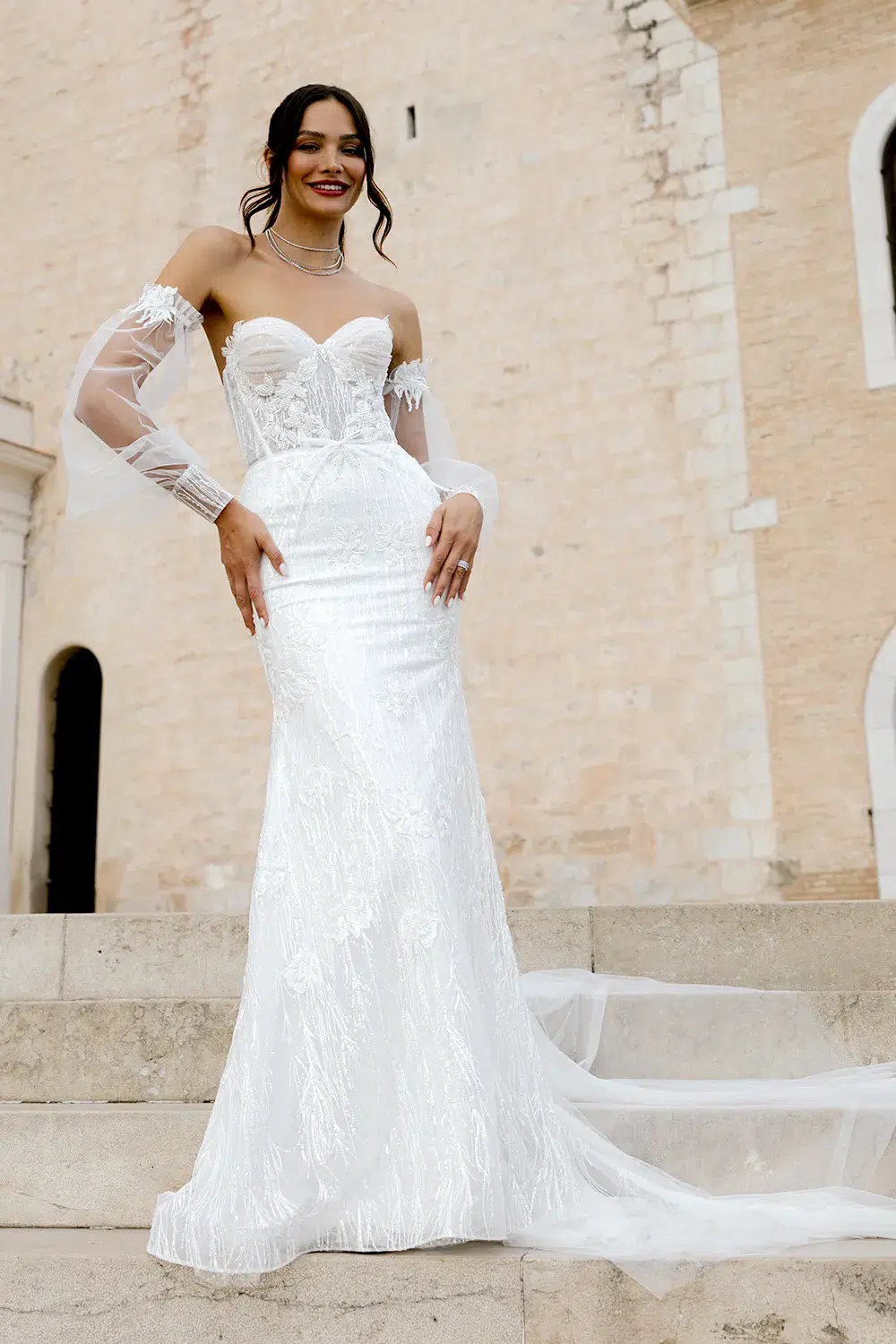 Robe de mariée avec manches ballons amovibles – Image 7