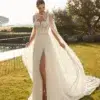 Robe de mariée bohème avec décolleté carré