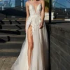 Robe de mariée couleur poudrée